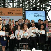 La foto premio estudiante emprendedor